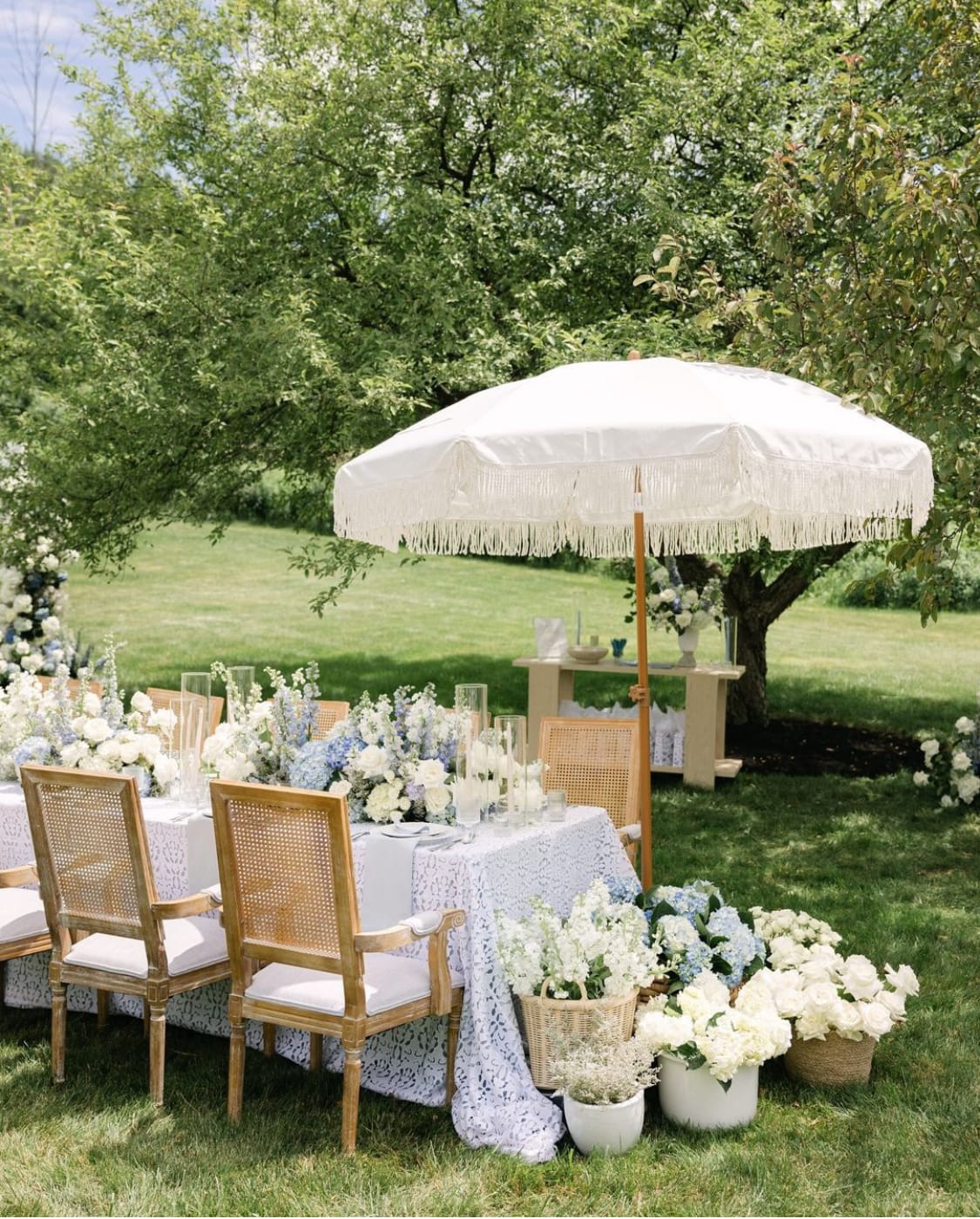 mariage élégant dans un château à Paris avec décoration florale